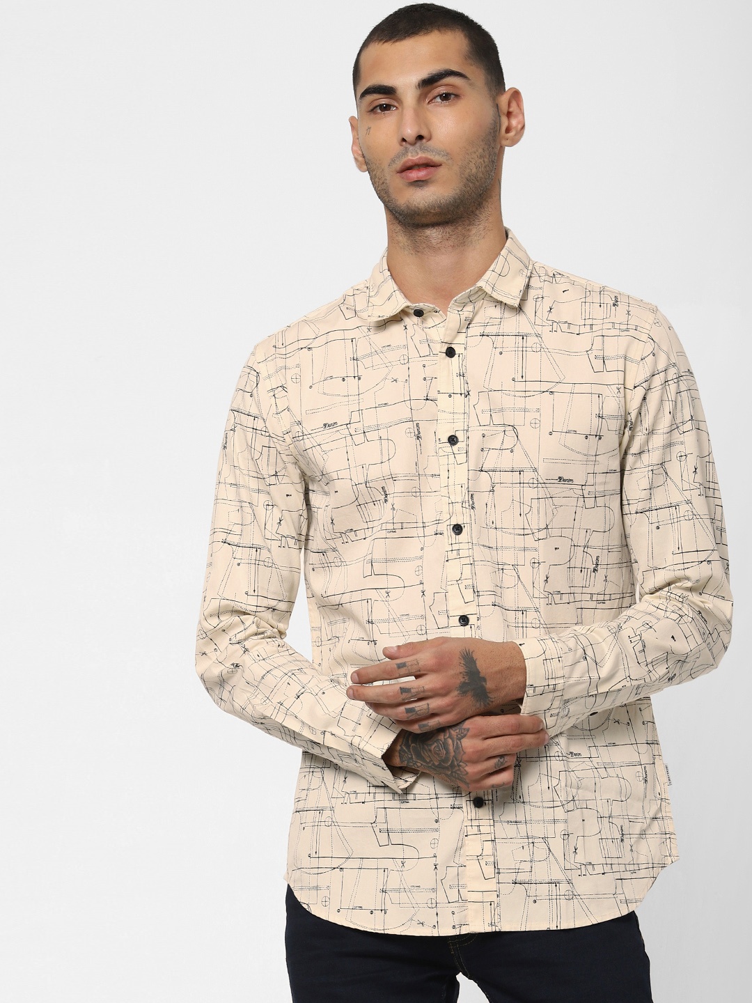

Jack & Jones Men Beige & Black Printed Slim Fit Casual Shirt