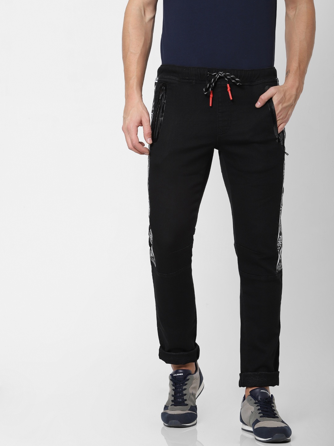 

Jack & Jones Men Black Glenn Slim Fit Low-Rise Clean Look Stretchable Jeans