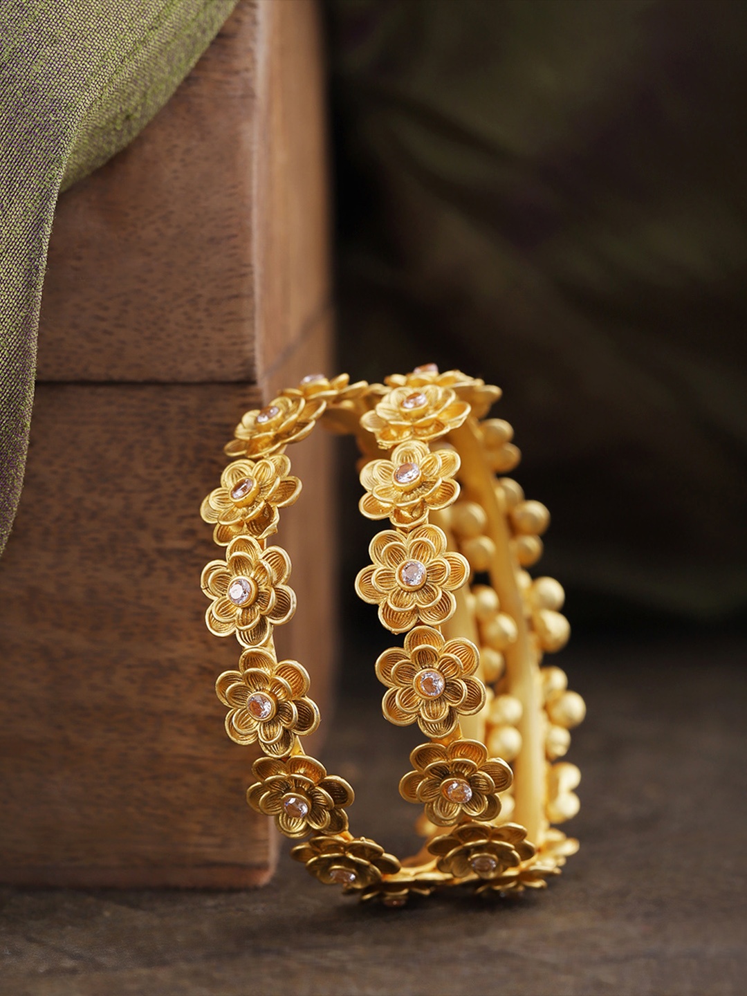 

Priyaasi Set Of 2 Gold-Plated Stone-Studded Hand Painted Bangles