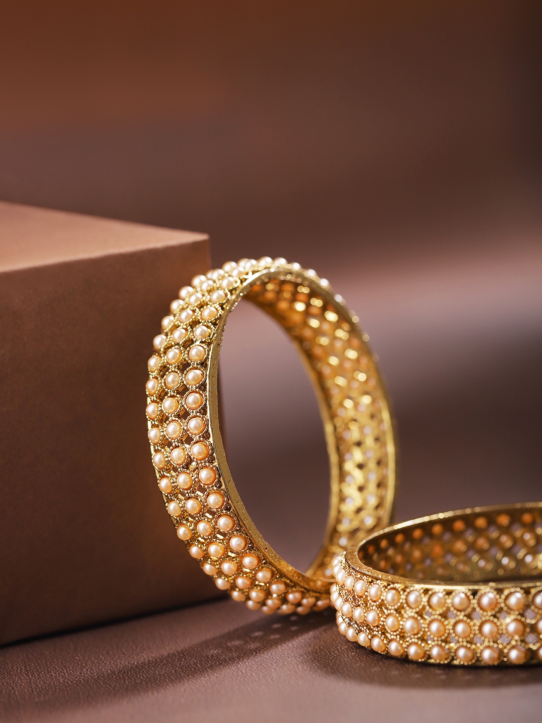

Priyaasi Set of 2 Off-White Gold-Plated Beaded Handcrafted Bangles