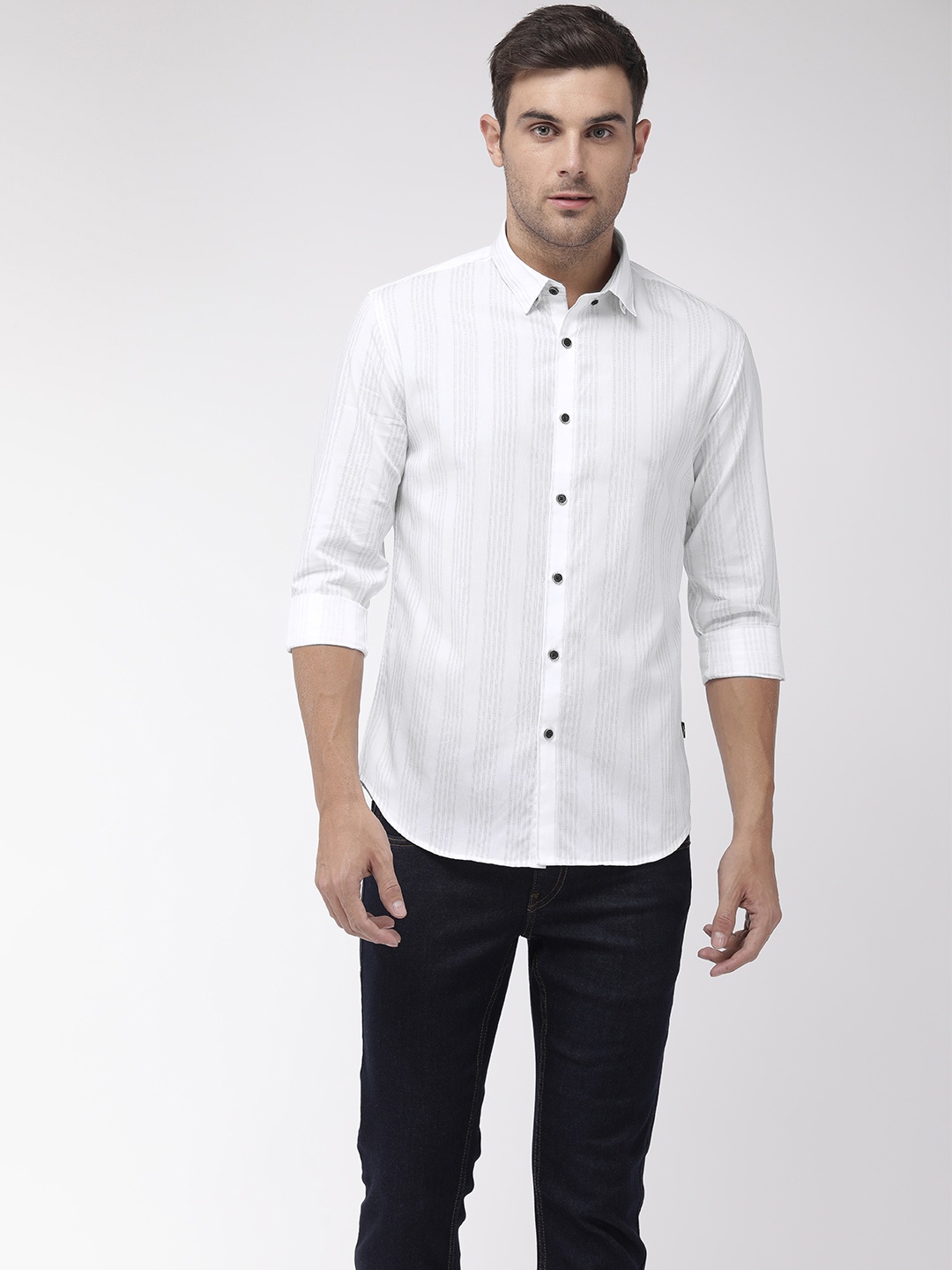 

Flying Machine Men White & Grey Slim Fit Striped Casual Shirt