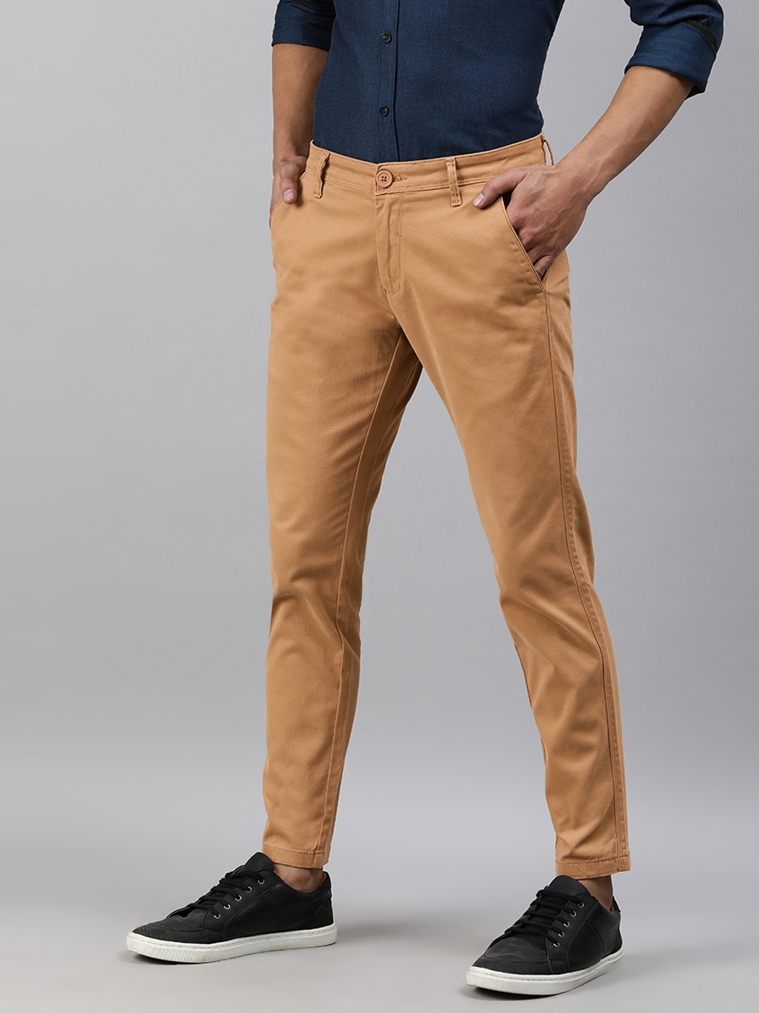 

SPYKAR Men Khaki Slim Fit Solid Regular Trousers