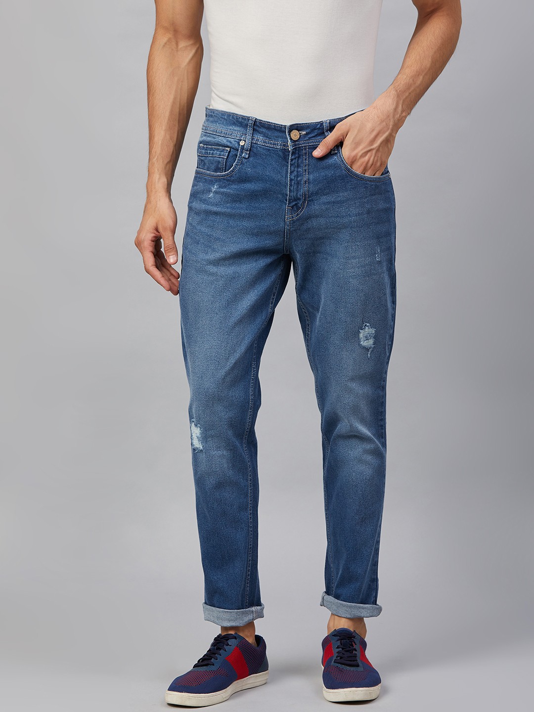 

Roadster Men Blue Slim Tapered Fit Mid-Rise Low Distress Jeans