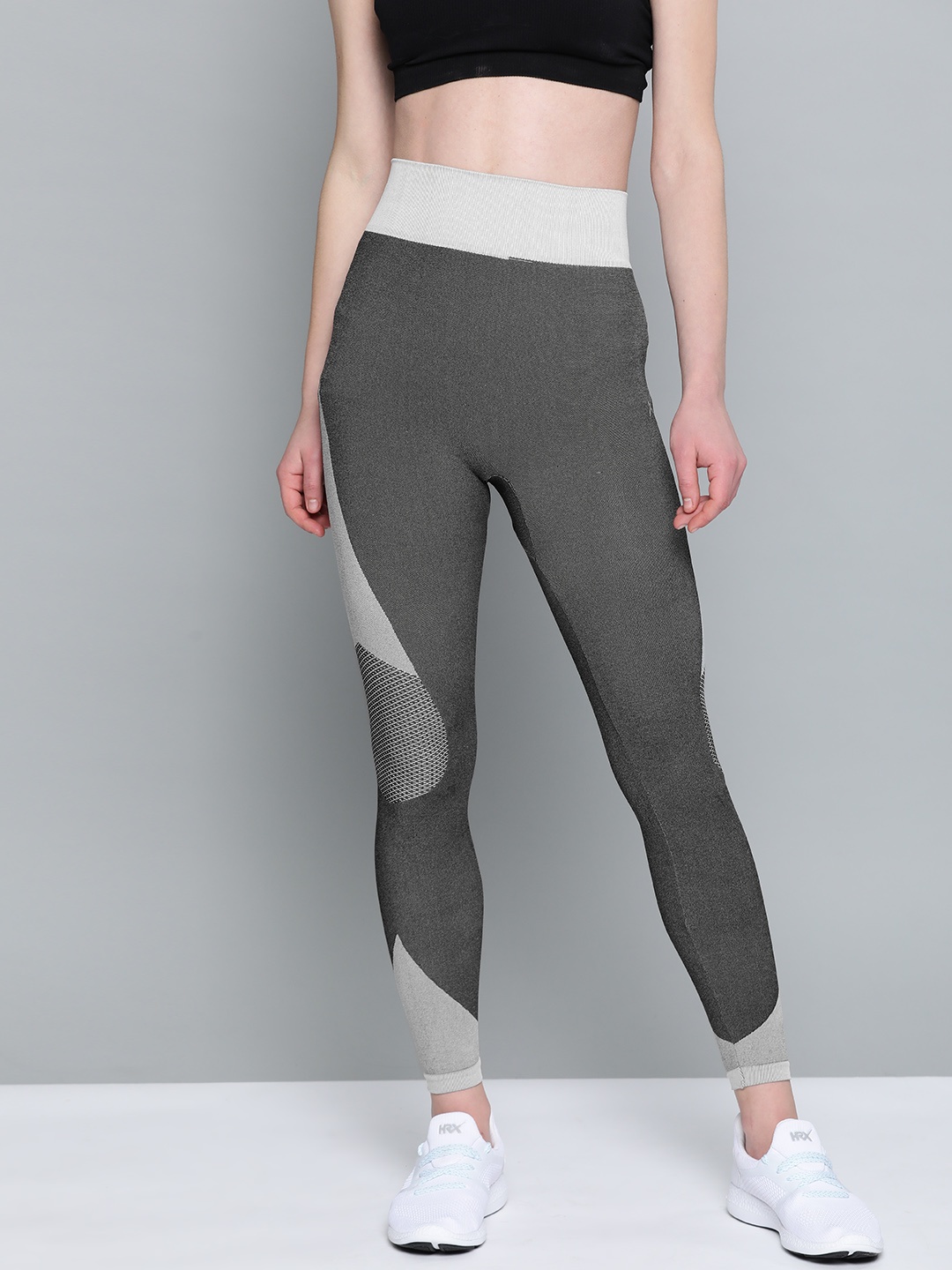 

HRX by Hrithik Roshan Women Charcoal Grey Colourblocked Tights