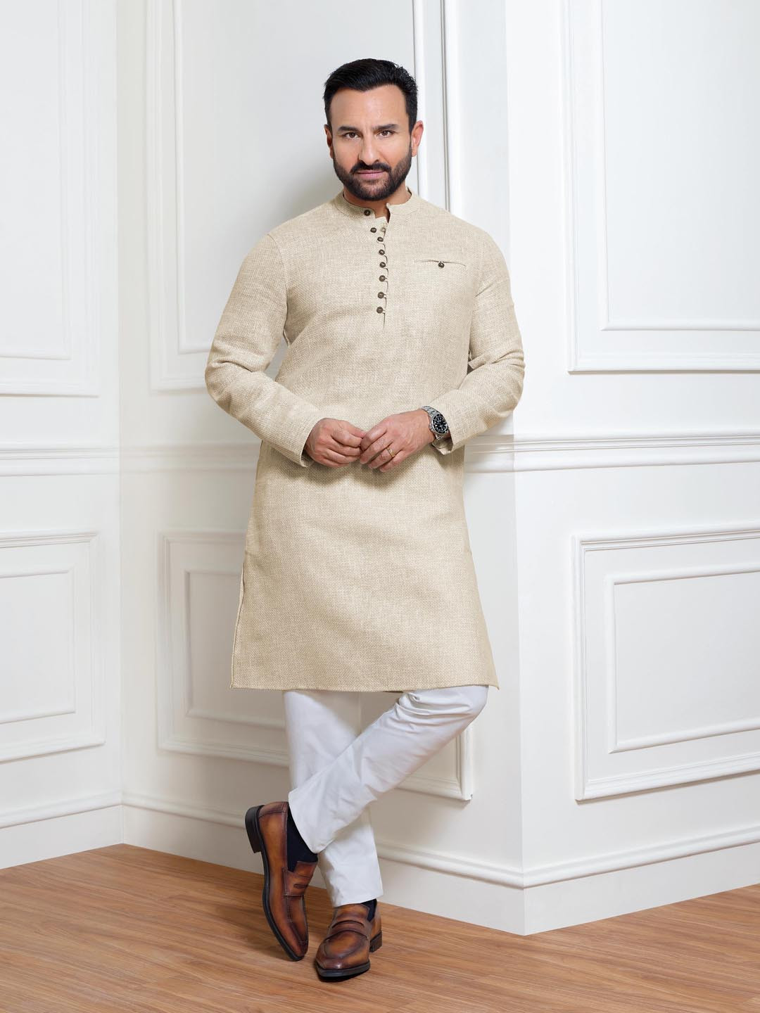 

House of Pataudi Men Off-White & Khaki Woven Design Straight Kurta