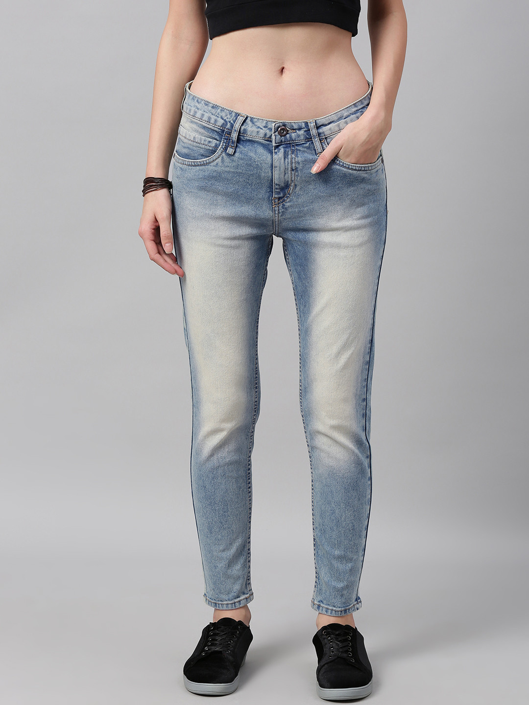 

Roadster Women Blue Skinny Fit Mid-Rise Clean Look Stretchable Jeans