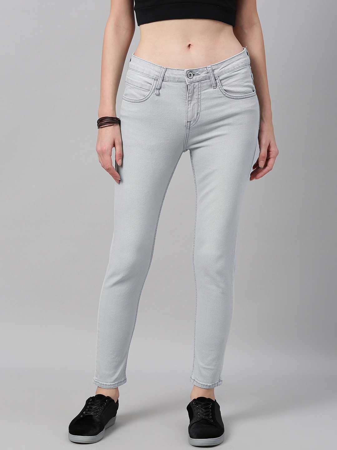 

The Roadster Lifestyle Co. Women Blue Skinny Fit Mid-Rise Stretchable Cropped Jeans