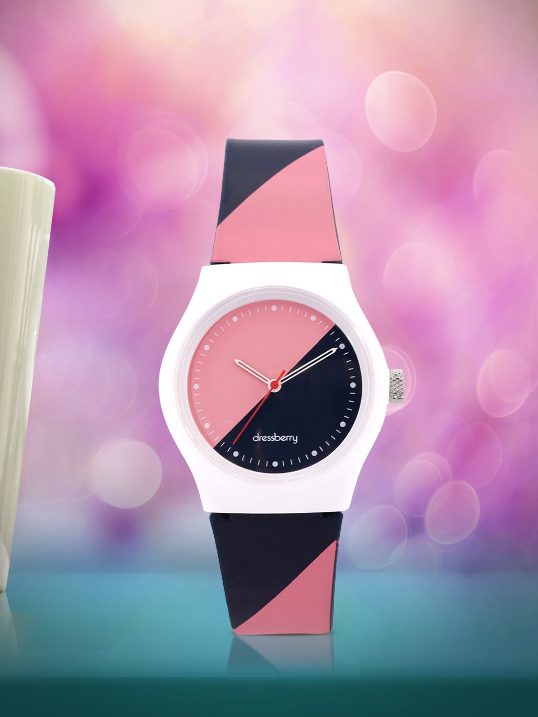 

DressBerry Women Pink & Navy Blue Analogue Watch MFB-PN-LW6708