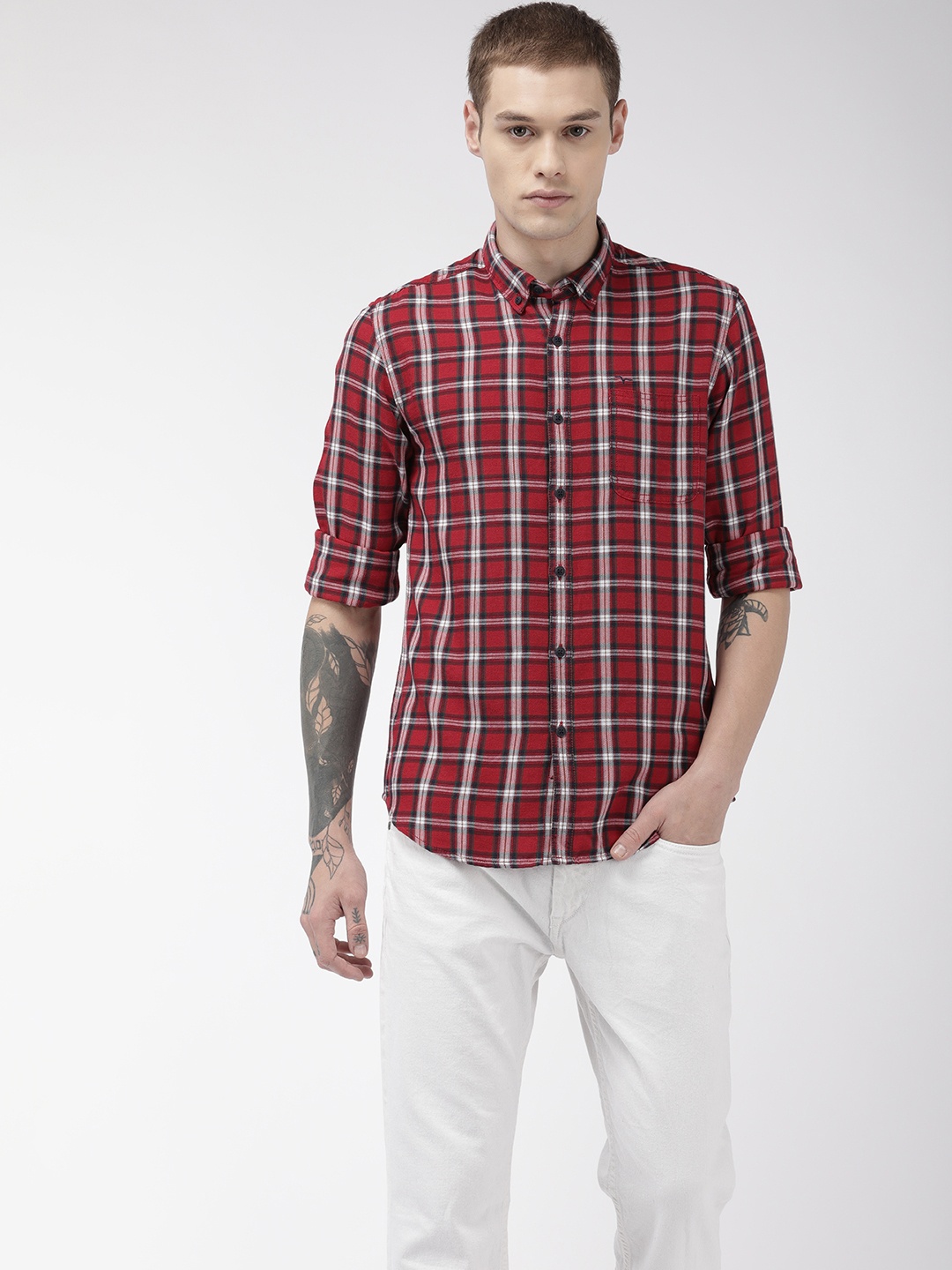 

Flying Machine Men Red & White Regular Fit Checked Casual Shirt