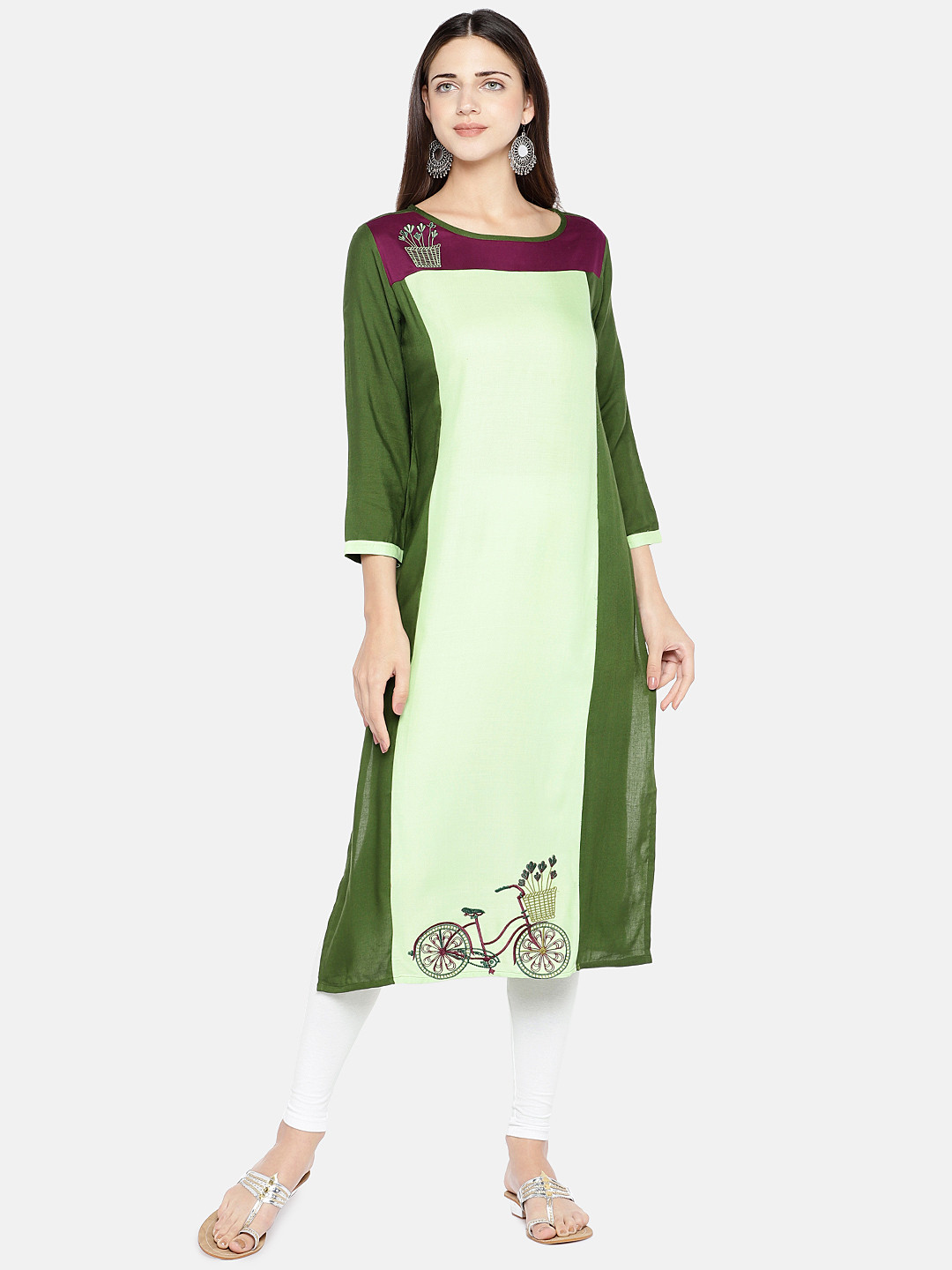 

Vbuyz Women Green & White Colourblocked Straight Kurta