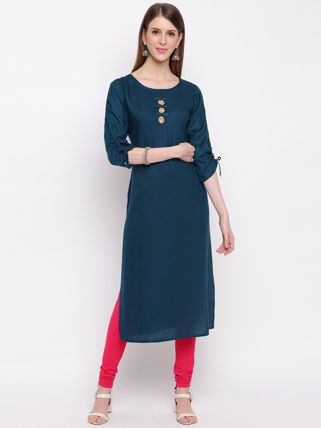 

Vbuyz Women Turquoise Blue Solid Straight Kurta