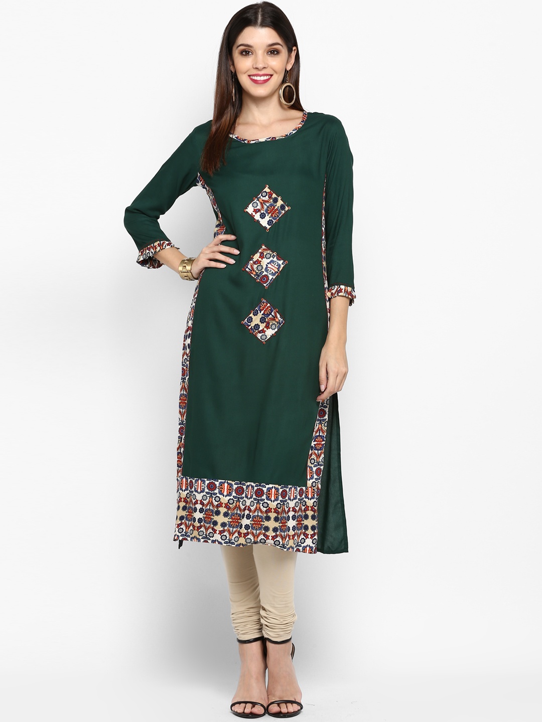 

Vbuyz Women Green & Off-White Printed Straight Kurta