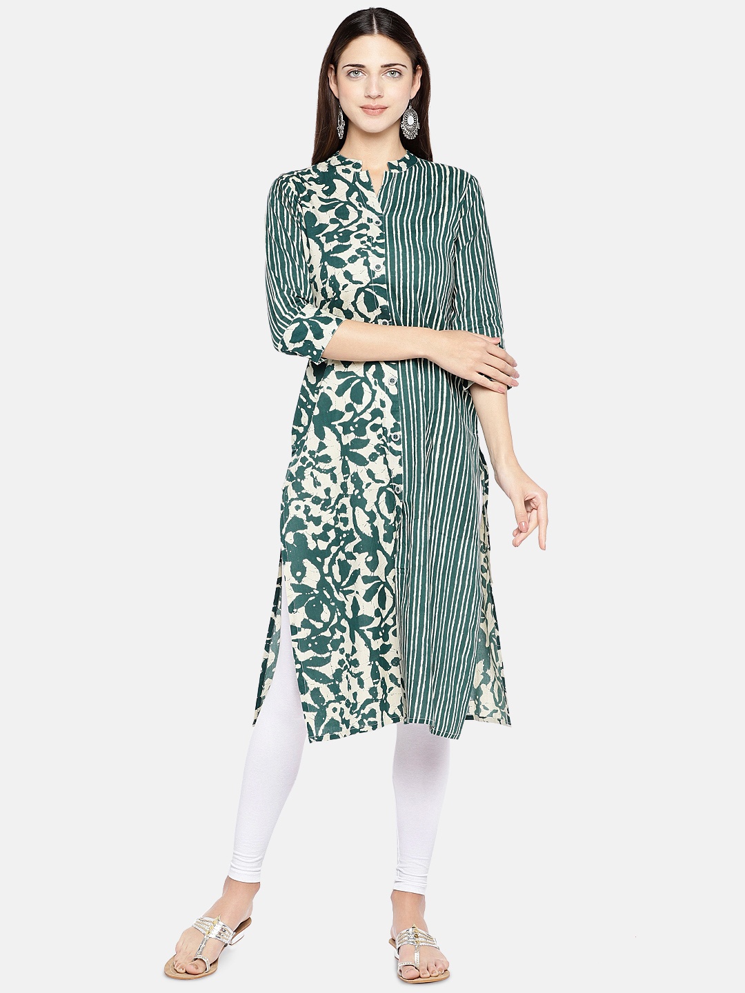 

Vbuyz Women Green & White Striped Straight Kurta