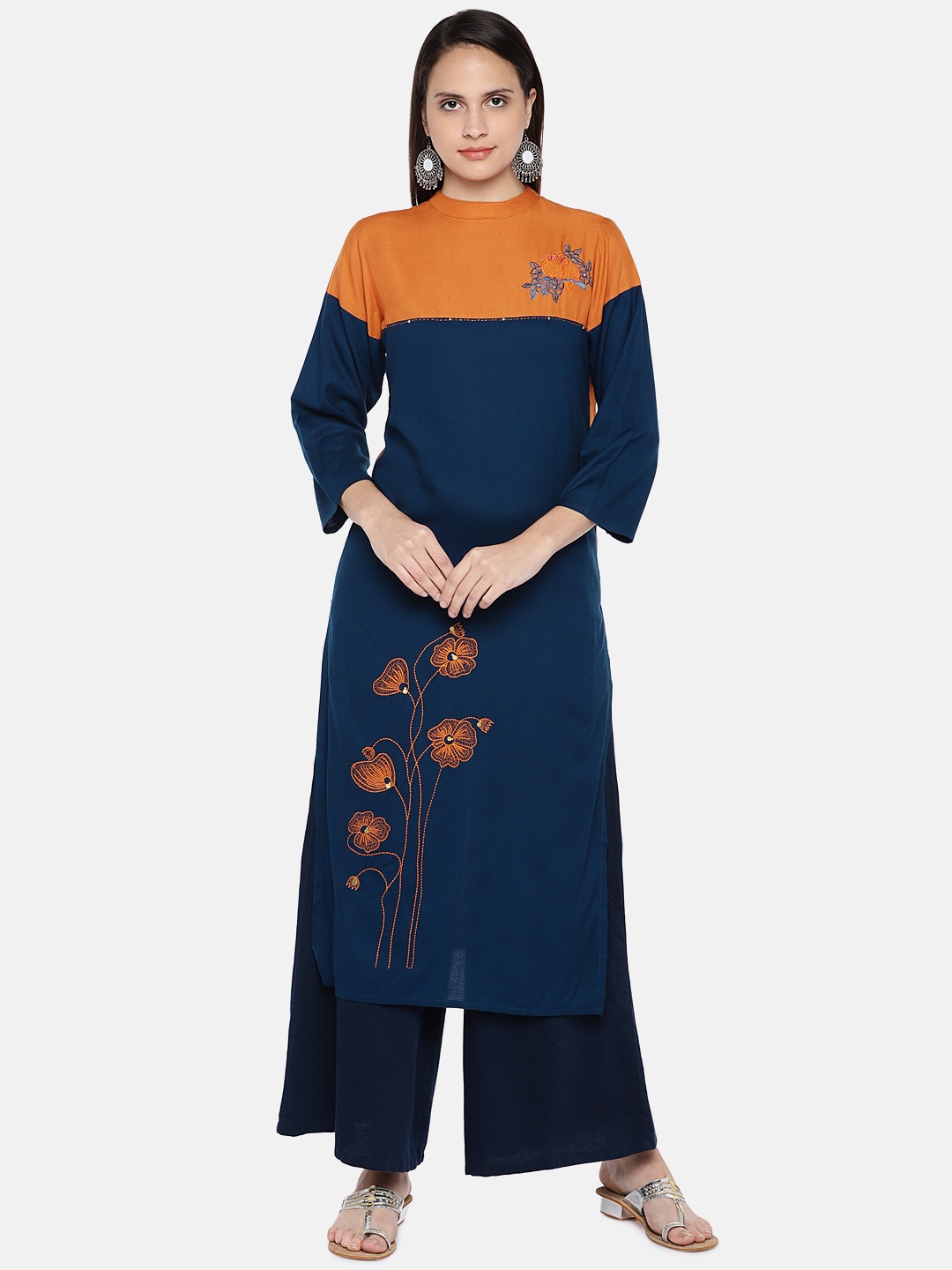 

Vbuyz Women Blue Embroidered Straight Kurta