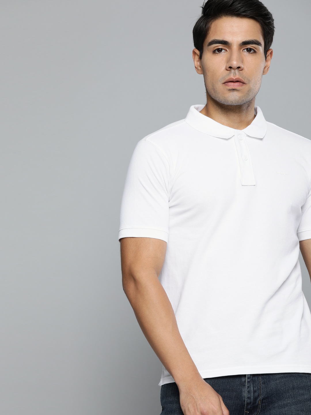 

Wrangler Men White Solid Polo Collar Slim-Fit Pure Cotton T-shirt