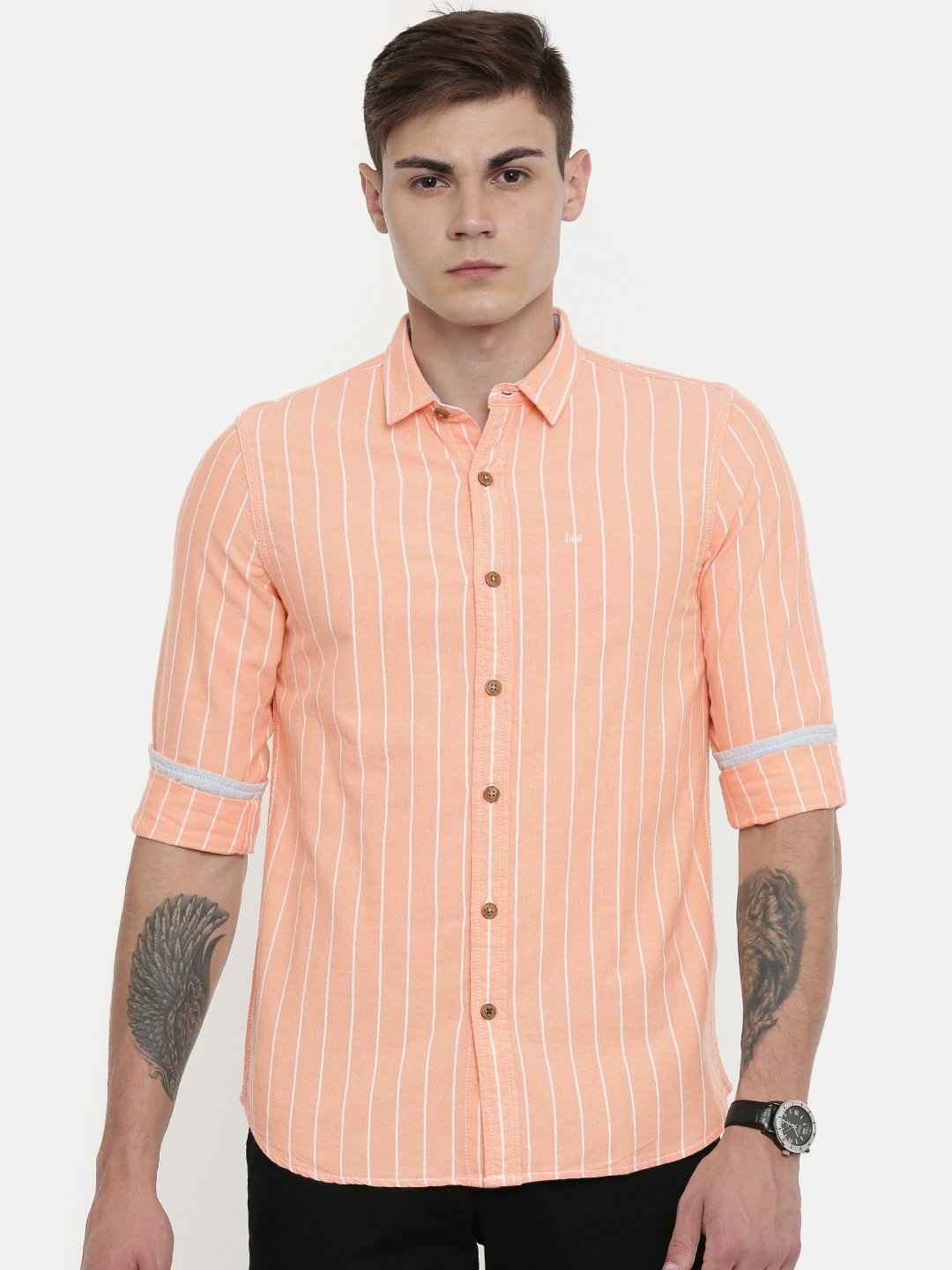 

Lee Men Peach-Coloured & White Slim Fit Striped Casual Shirt