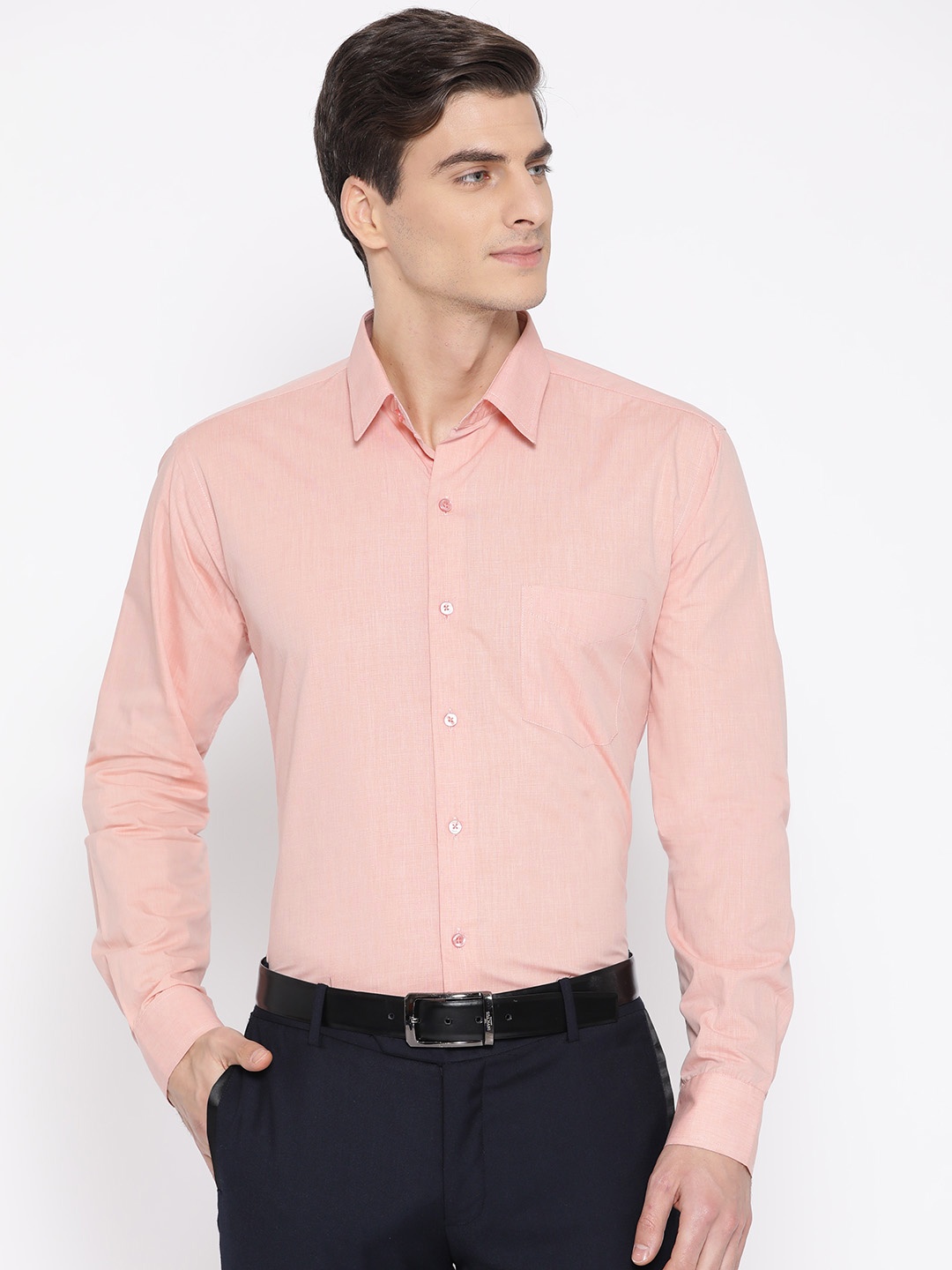 

Hancock Men Pink Slim Fit Solid Chambray Formal Shirt