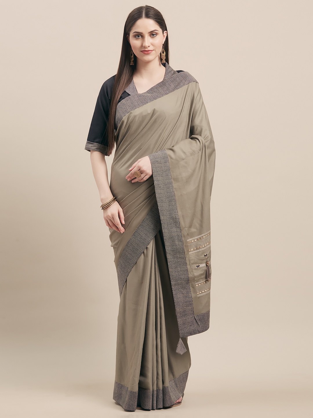 

Kvsfab Grey Solid Silk Blend Saree