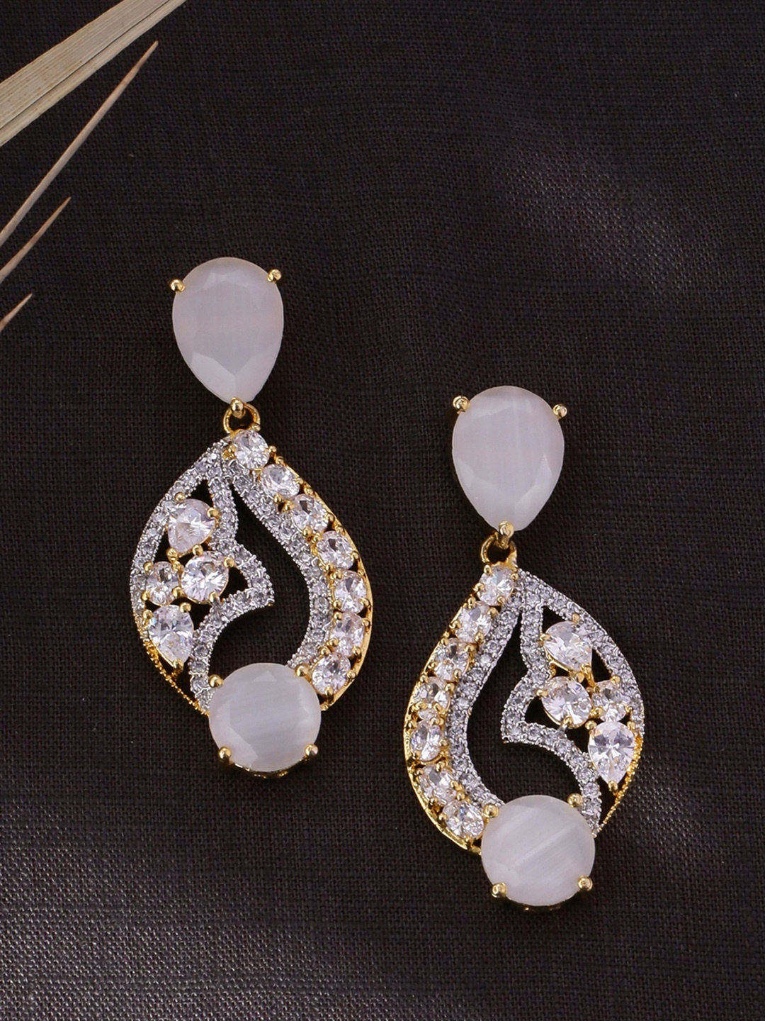 

Tistabene White & Gold-Plated Teardrop Shaped Drop Earrings