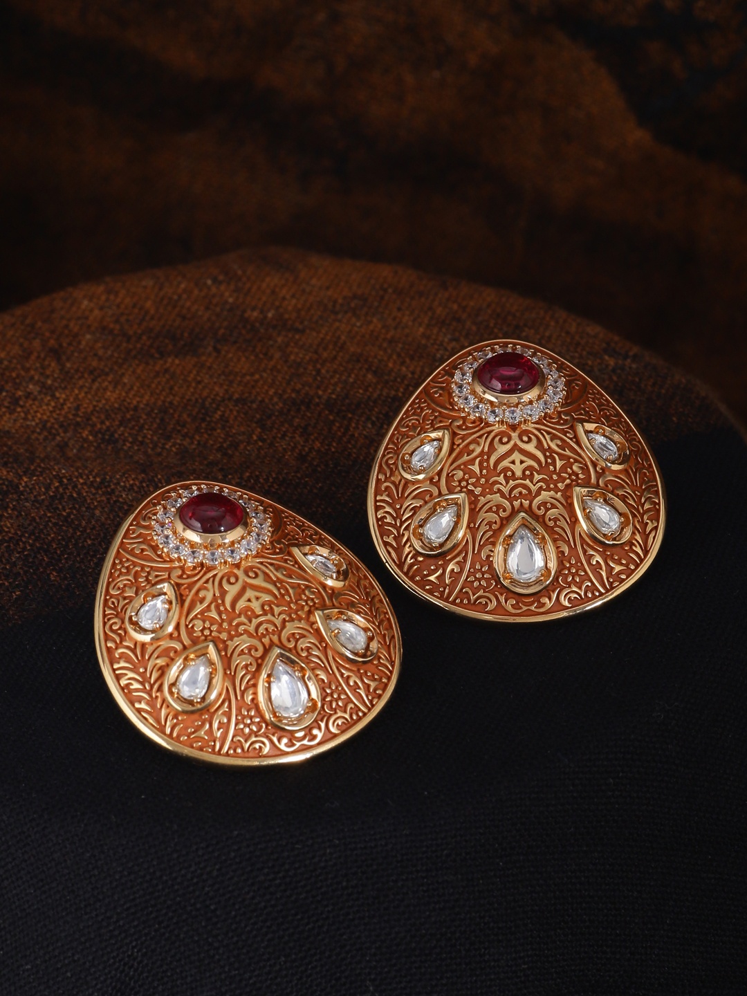 

Tistabene Gold-Toned & Red Enamelled Oval Studs