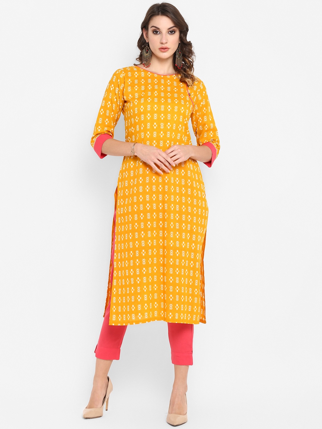 

Janasya Women Yellow Ethnic Motifs Printed Regular Pure Cotton Kurta with Trousers