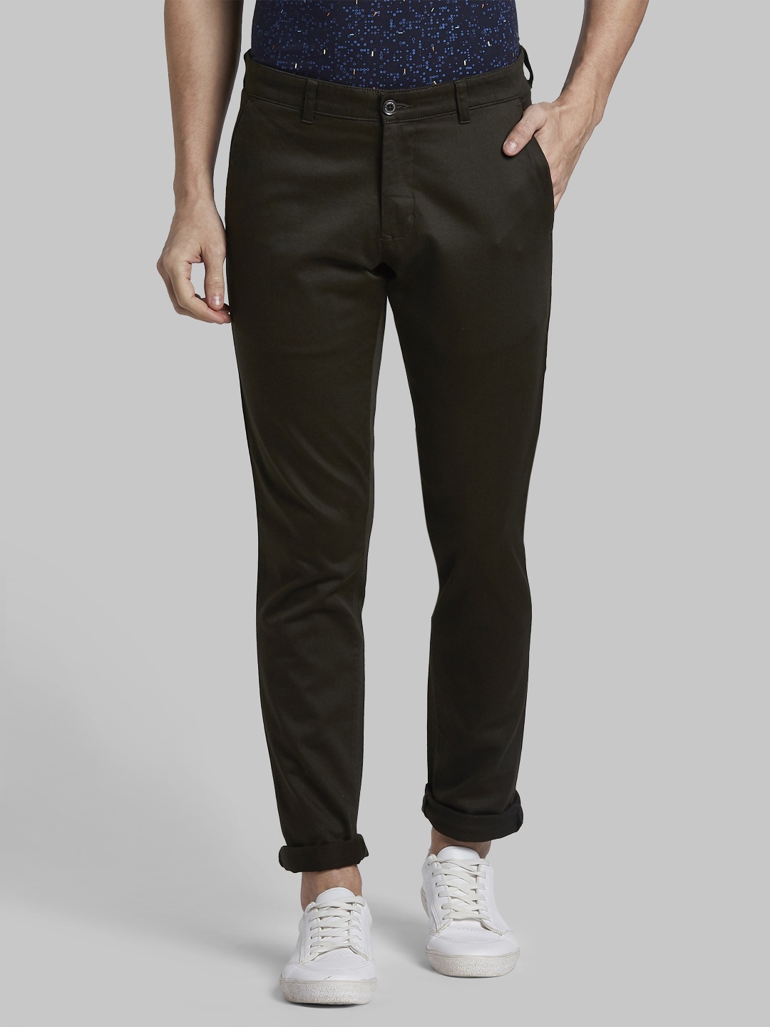

Parx Men Green Solid Regular Trousers