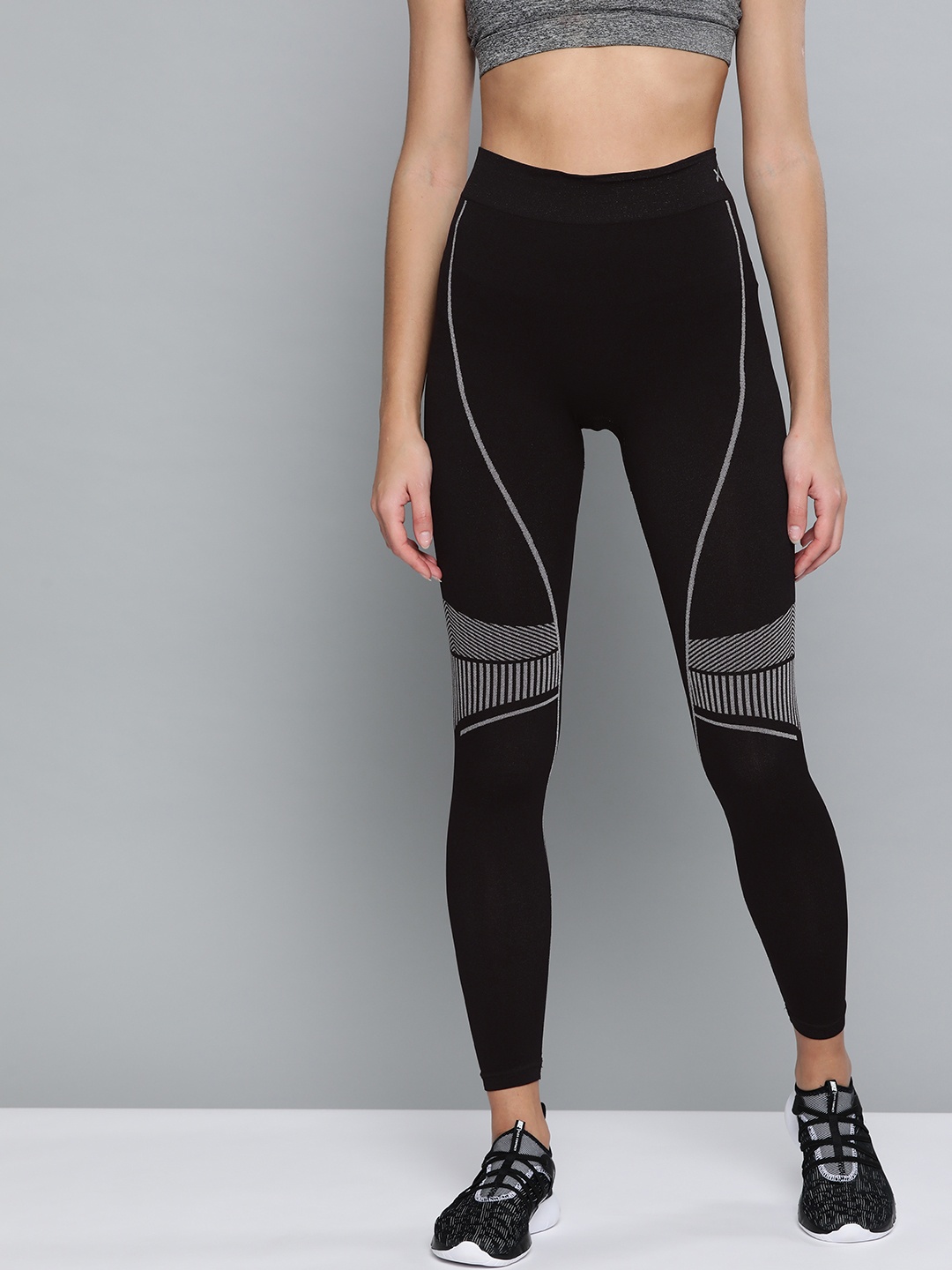 

HRX by Hrithik Roshan Black Self-Striped Seamless Rapid Dry Yoga Tights