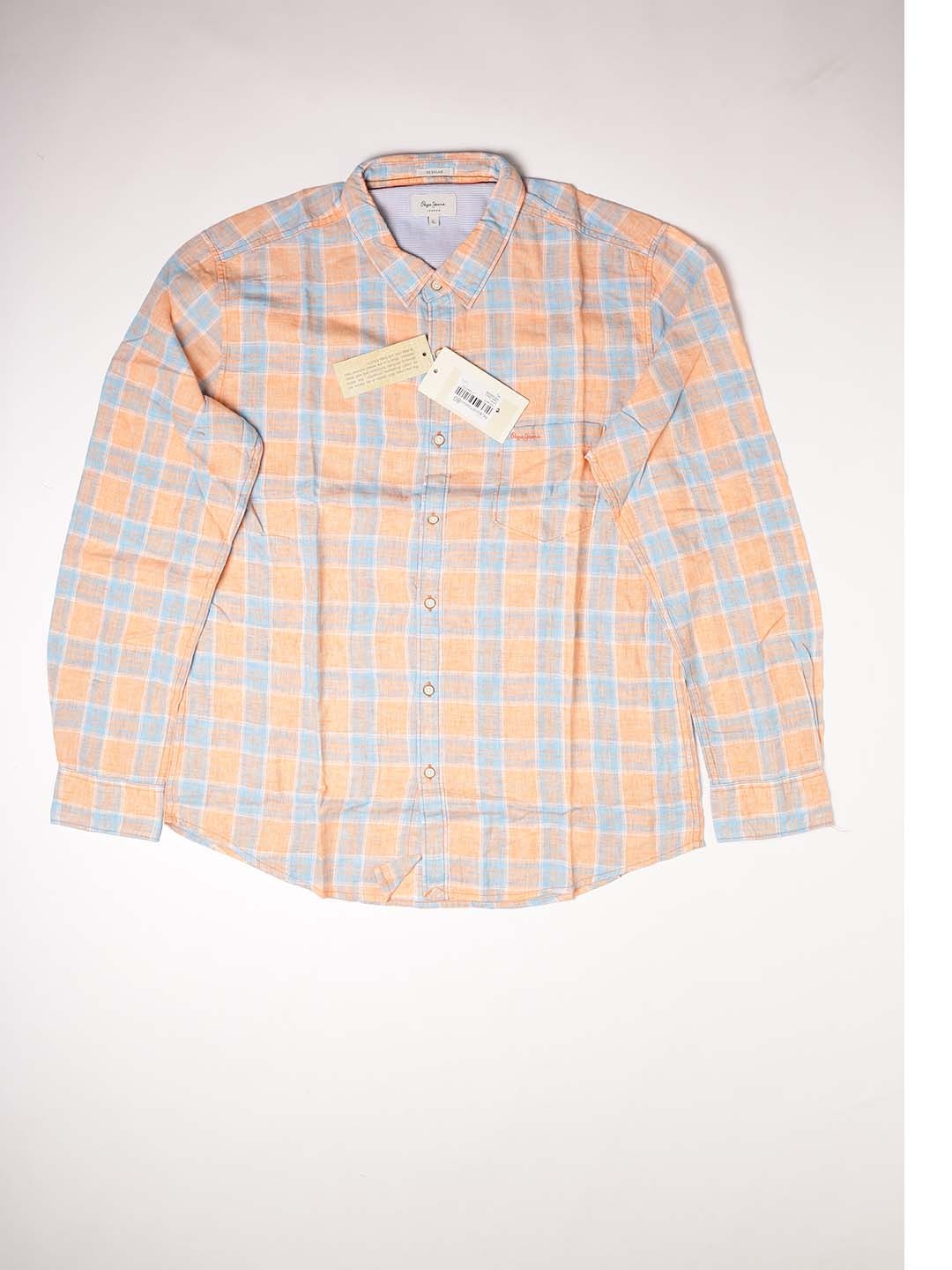 

Pepe Jeans Men Peach-Coloured & Blue Regular Fit Checked Casual Shirt