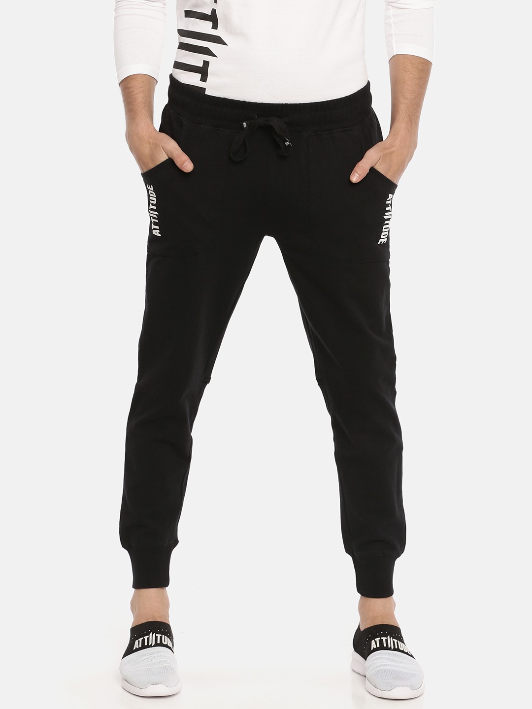 

ATTIITUDE Men Black Solid Slim Fit Jogger