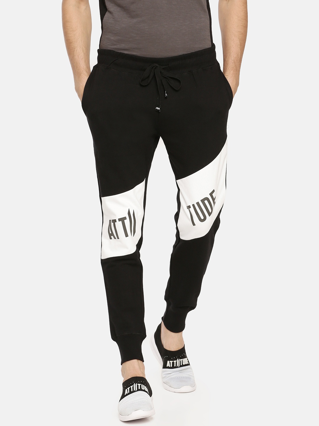 

ATTIITUDE Men White & Black Colourblocked Slim Fit Jogger