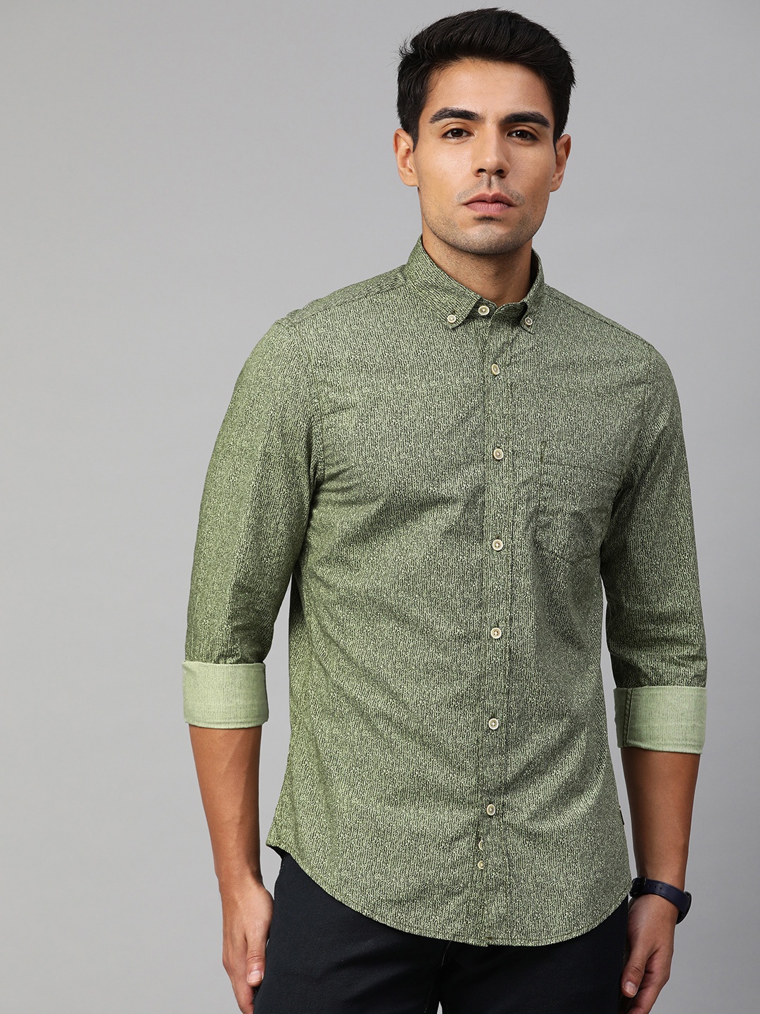 

Peter England Men Green Slim Fit Printed Casual Shirt