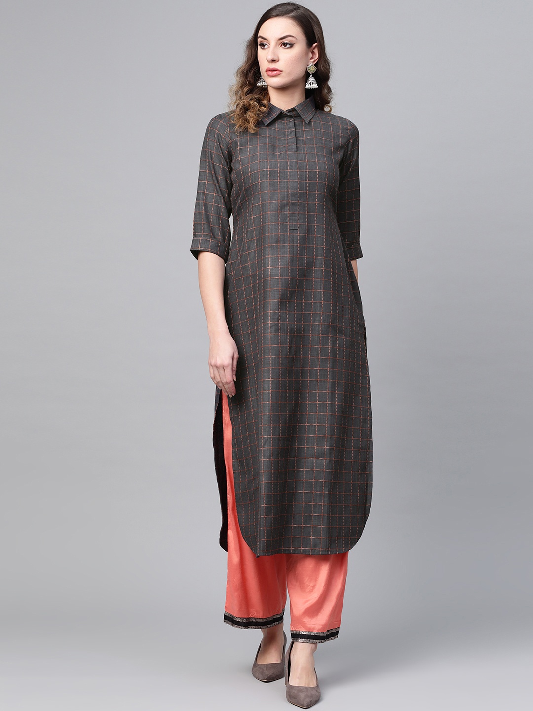 

Gerua By Libas Women Charcoal Grey Orange Checked Pathani Kurta