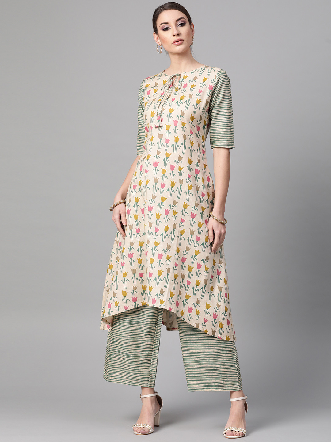 

GERUA Women Beige & Green Printed Linen Kurta with Palazzos