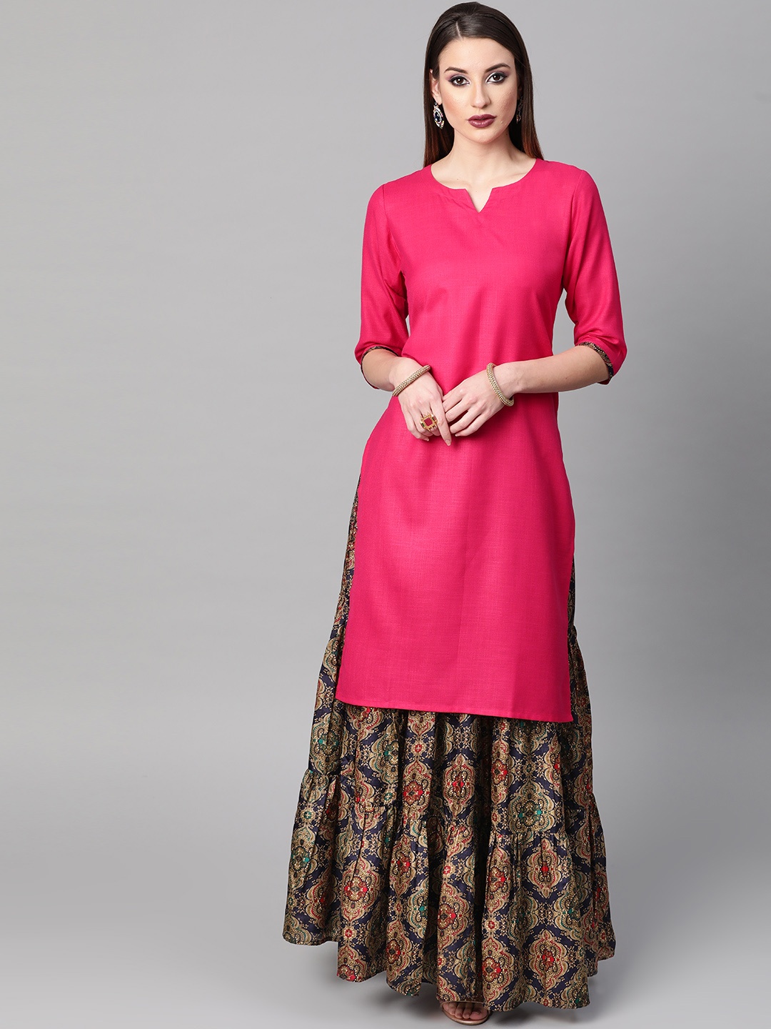 

Gerua By Libas Women Pink Navy Blue Solid Kurta with Skirt