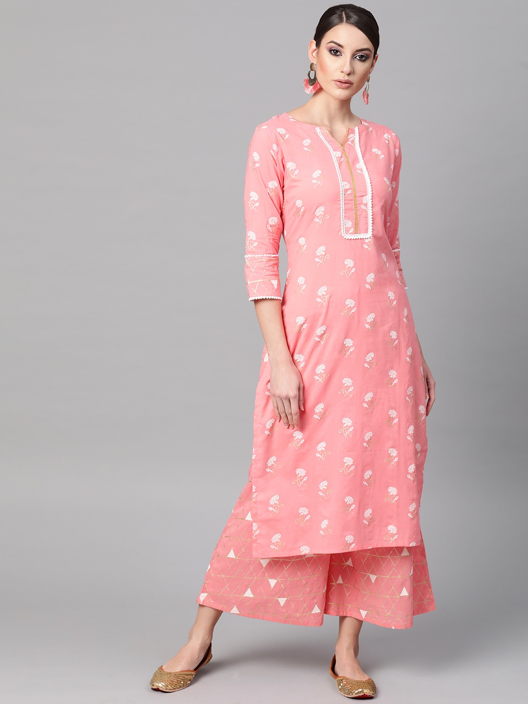 

GERUA Women Pink & Golden Block Print Kurta with Palazzos