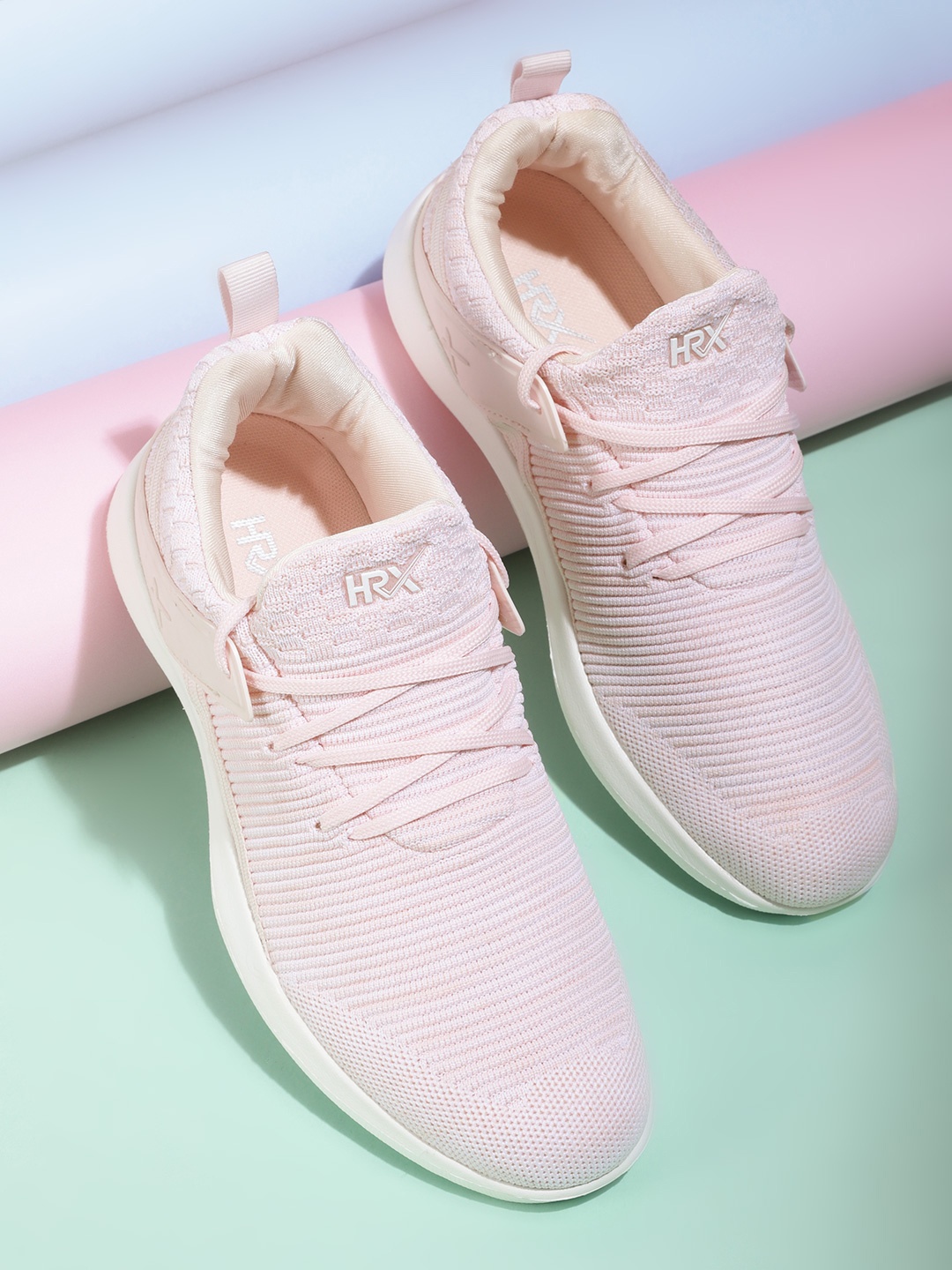 

HRX by Hrithik Roshan Women Pink Flowlite Athleisure Shoe