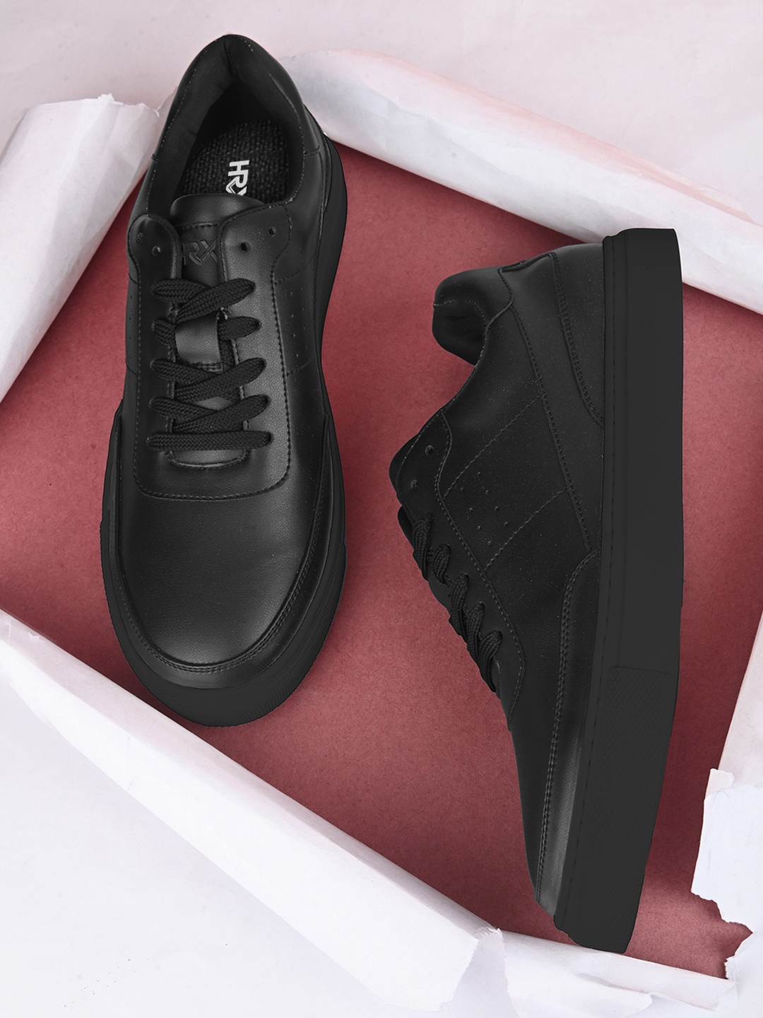 

HRX by Hrithik Roshan Men Black Gamescape Sneakers