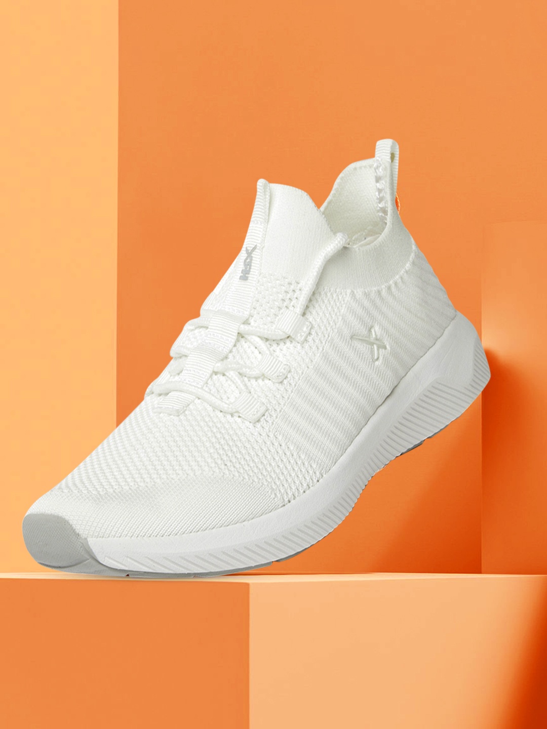 

HRX by Hrithik Roshan Women White Athleisure Shoe