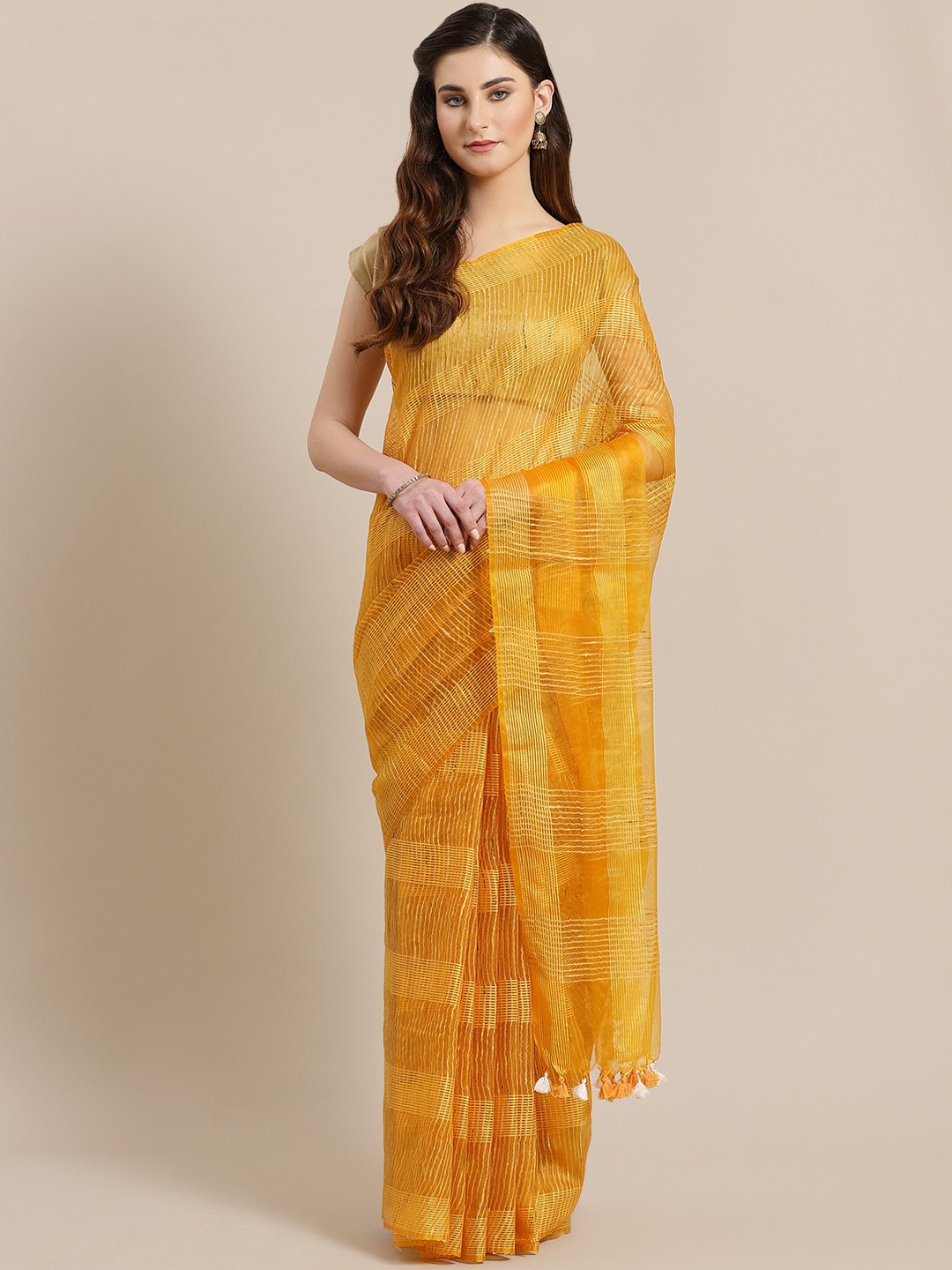 

Kalakari India Mustard Yellow Self-Checked Handwoven Saree