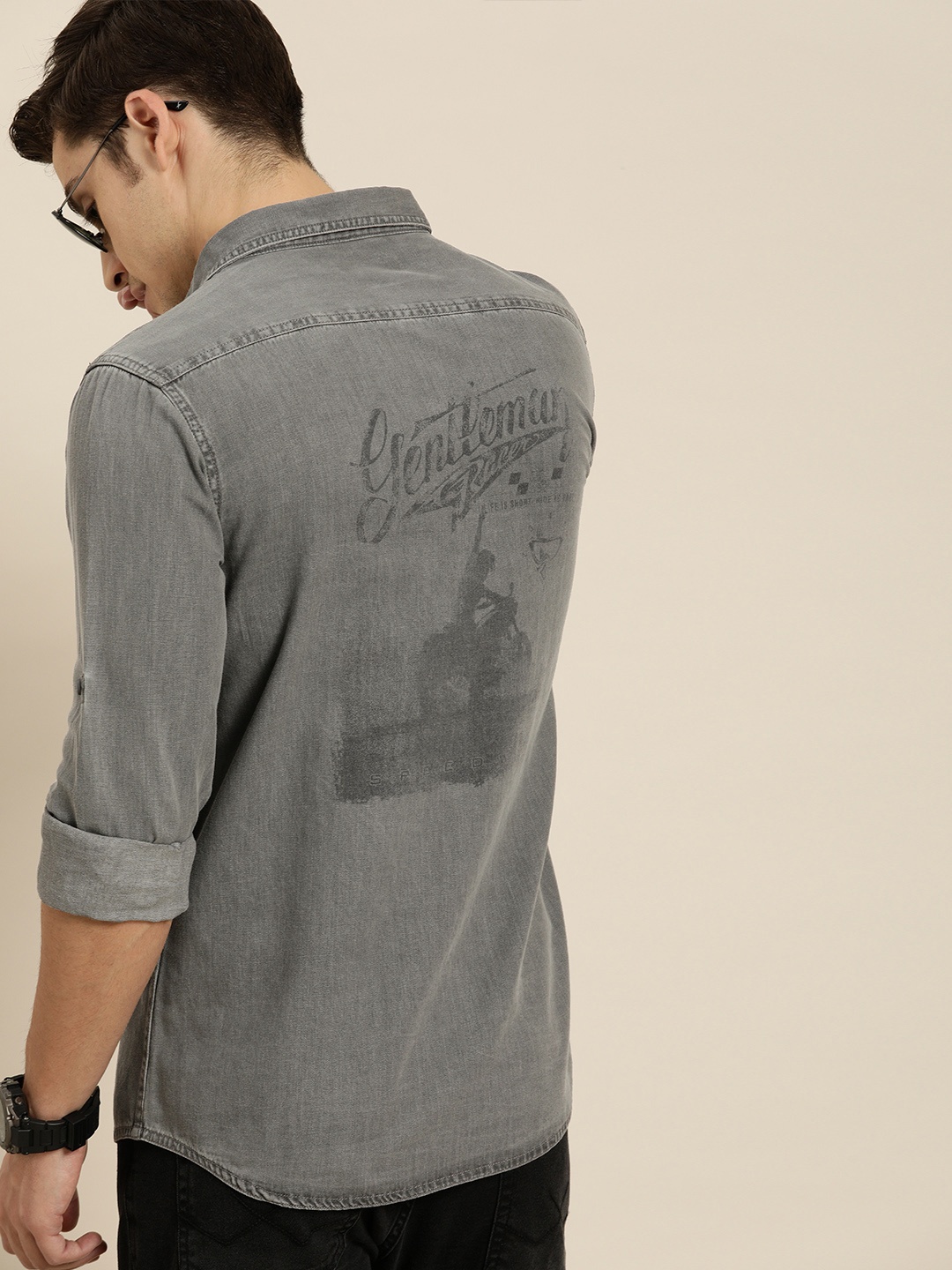 

Moda Rapido Men Grey Slim Fit Printed Back Casual Denim Shirt