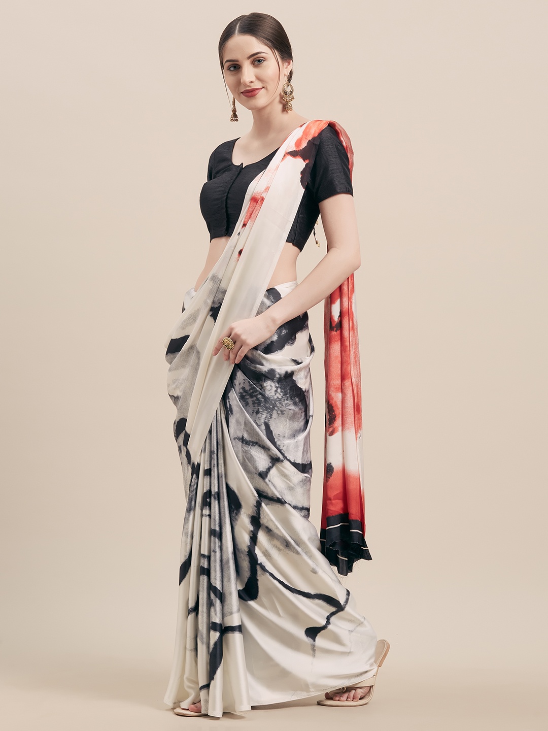 

Tikhi Imli White & Black Satin Printed Saree