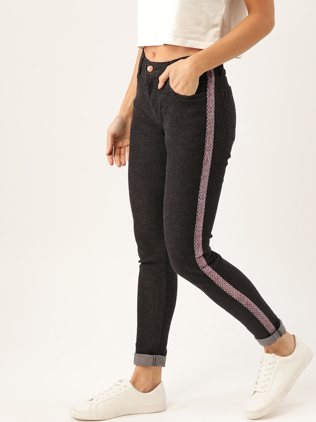 

DressBerry Women Charcoal Grey Skinny Fit Mid-Rise Clean Look Stretchable Jeans, Black