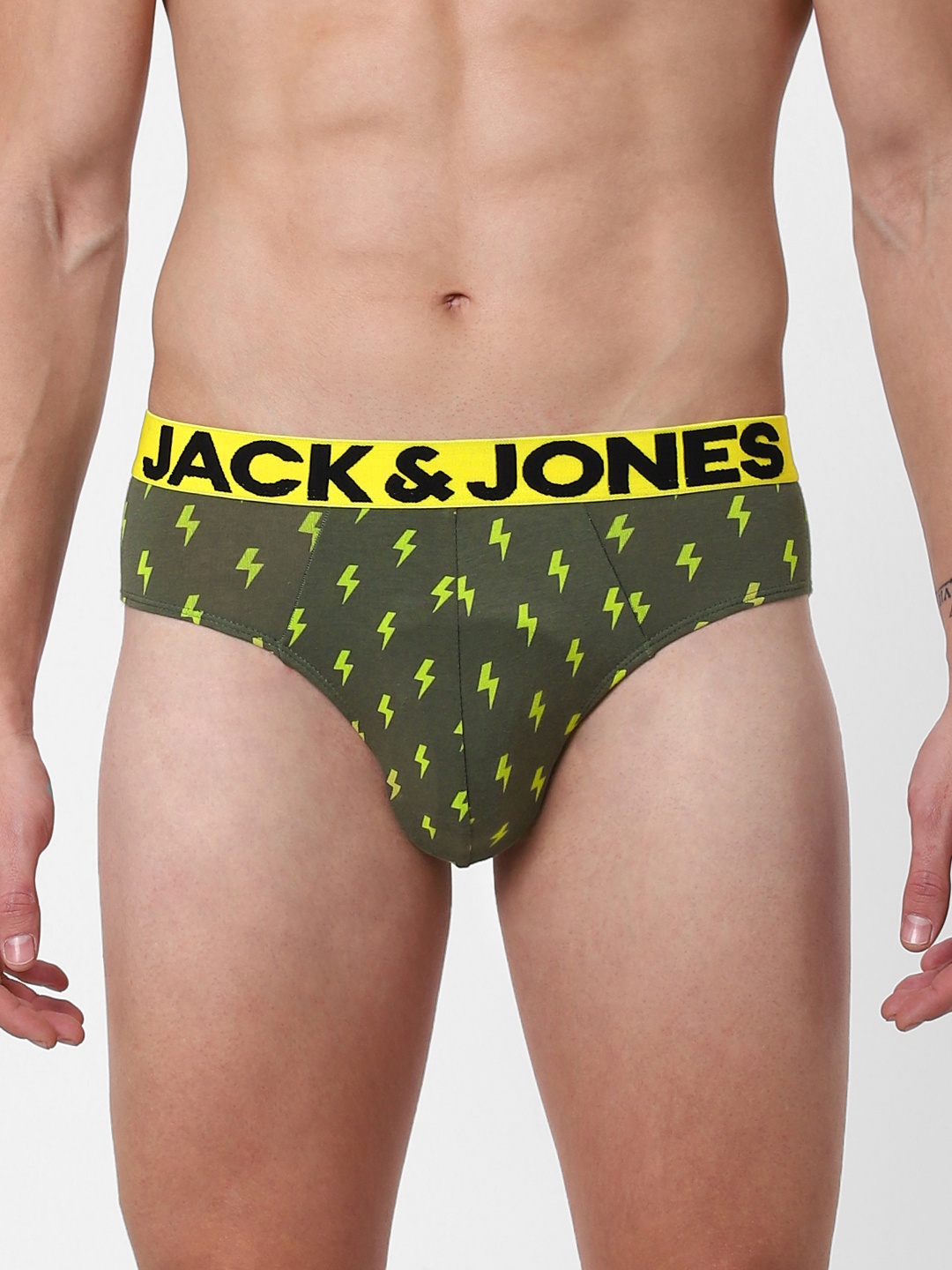 

Jack & Jones Men Green Printed Briefs 2114345001