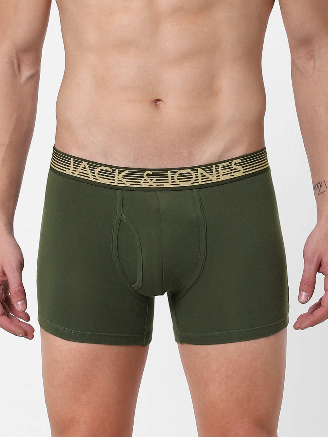 

Jack & Jones Men Olive Green Solid Trunks 2114352011