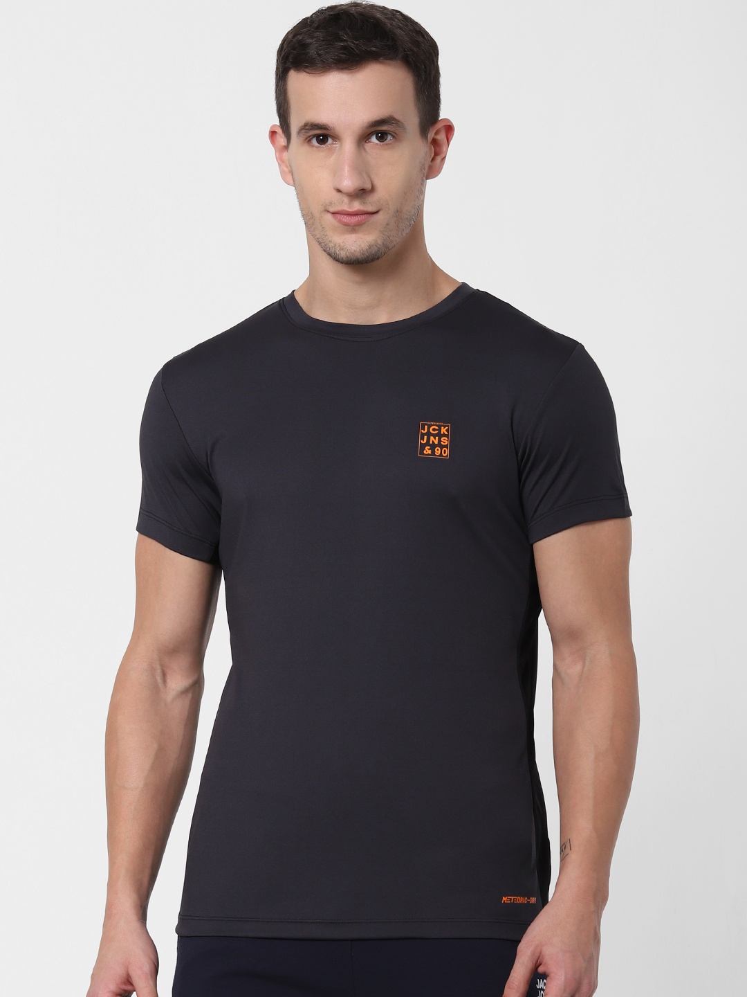 

Jack & Jones Men Charcoal Grey Solid Meteoric Dry Lounge T-shirt With Printed Detail