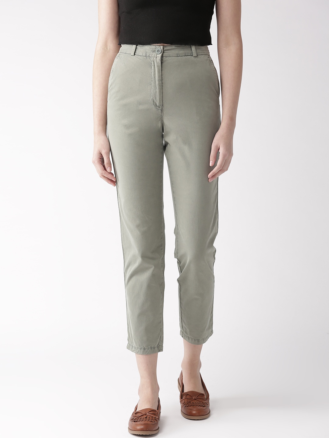 

Marks & Spencer Women Olive Green Regular Fit Solid Cropped Chinos