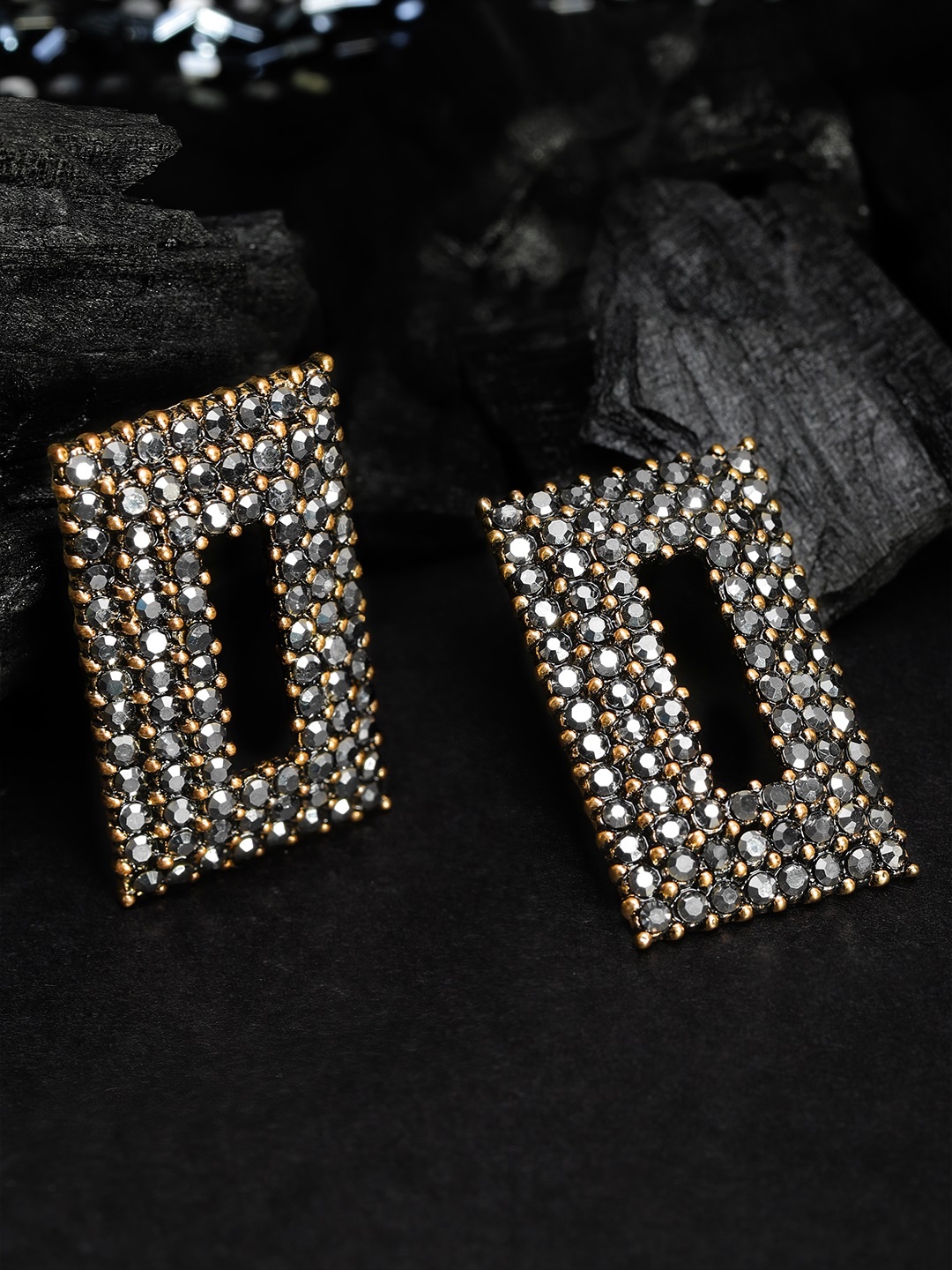 

Rubans Gold-Toned & Black Classic Studs