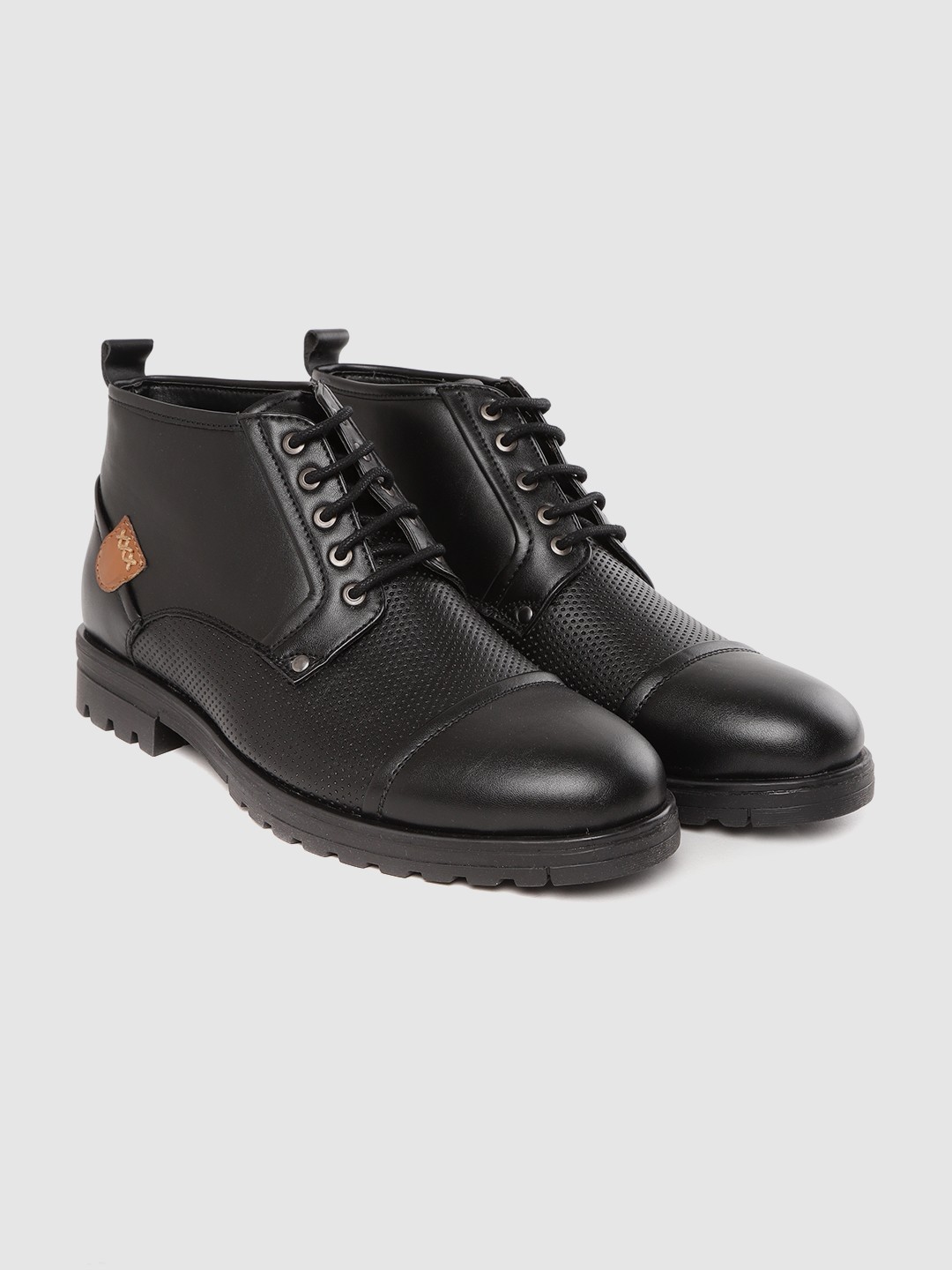 

Roadster Men Black Solid Mid-Top Flat Boots