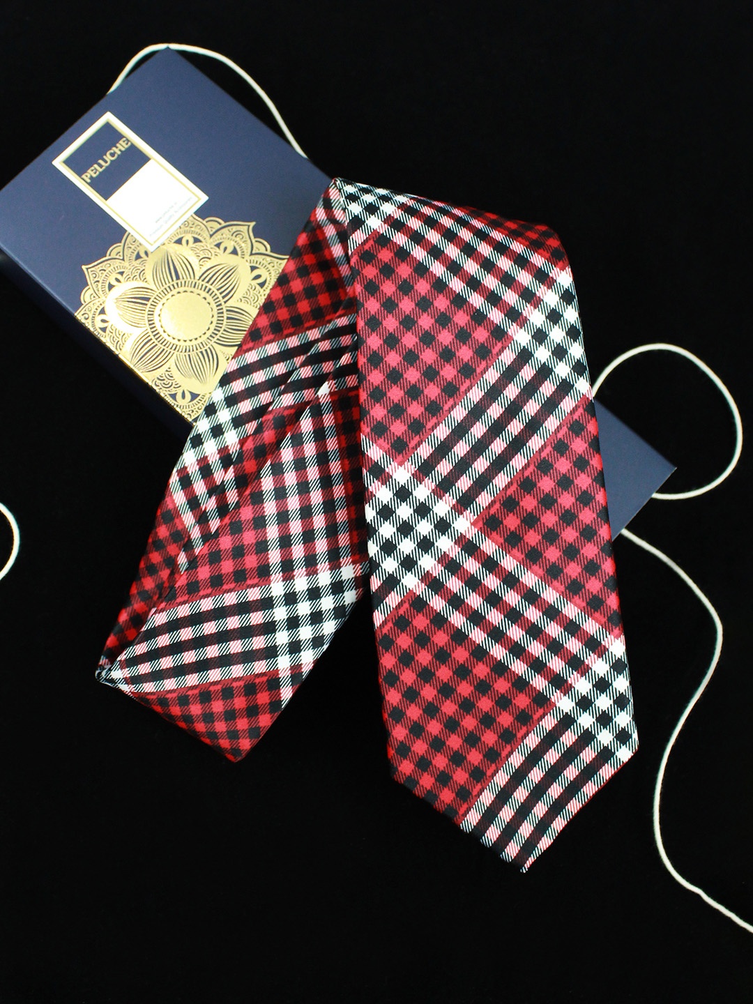 

PELUCHE Red & White Checked Broad Tie