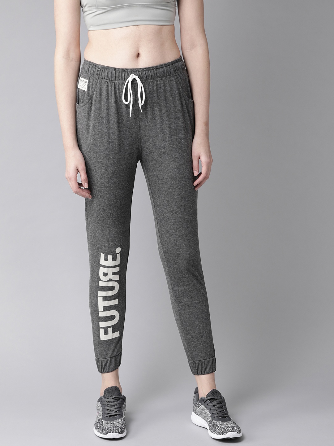 

Hubberholme Women Charcoal Grey Slim Fit Printed Detail Cropped Joggers